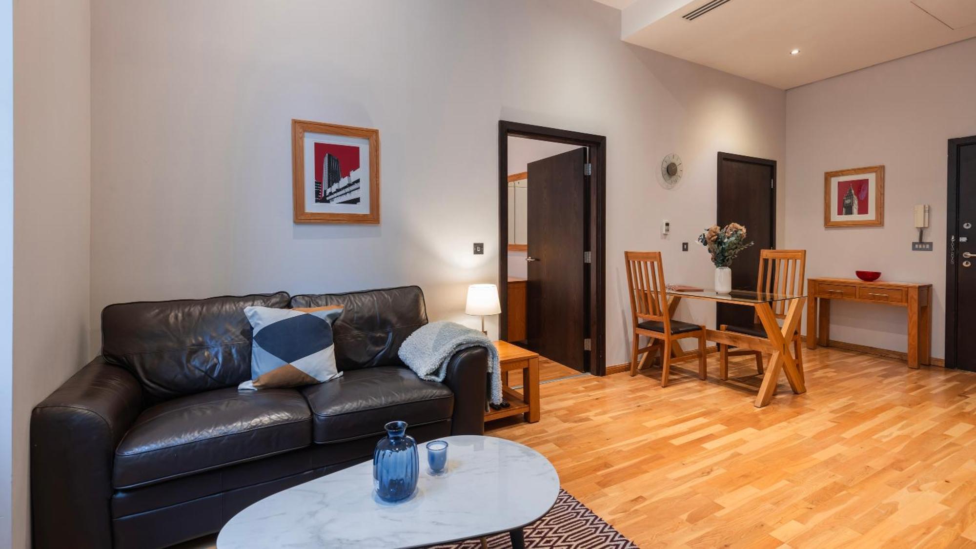 لندن Cannon Street Serviced Apartments By Lovelystay المظهر الخارجي الصورة